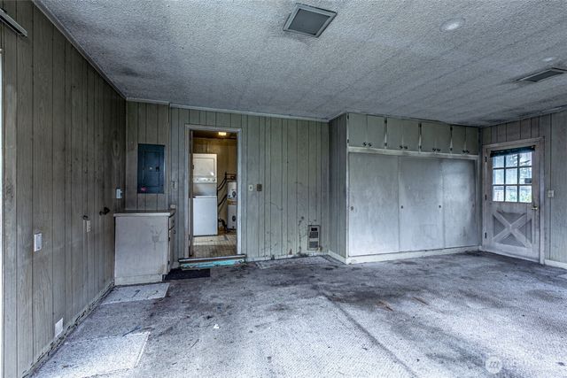 7035 S 127th Street, Seattle, WA 98178