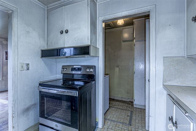 7035 S 127th Street, Seattle, WA 98178