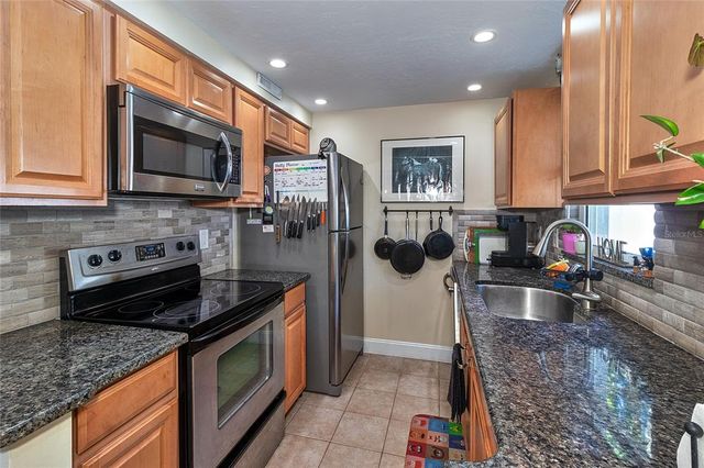 1960 UNION ST 41, Clearwater, FL 33763
