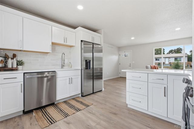 6621 E 79th Avenue, Commerce City, CO 80022