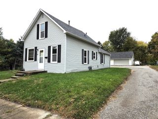305 N 4th Street, Indianola, IA 50125