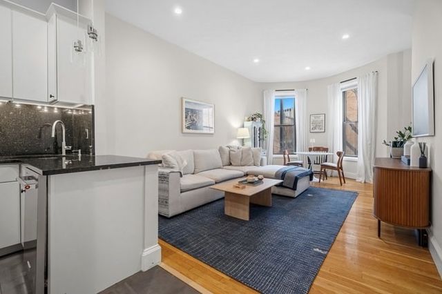 416 Columbus Ave 2, Boston, MA 02116