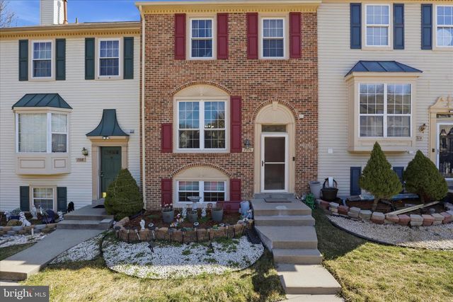 7316 ARDGLASS DR, Lorton, VA 22079