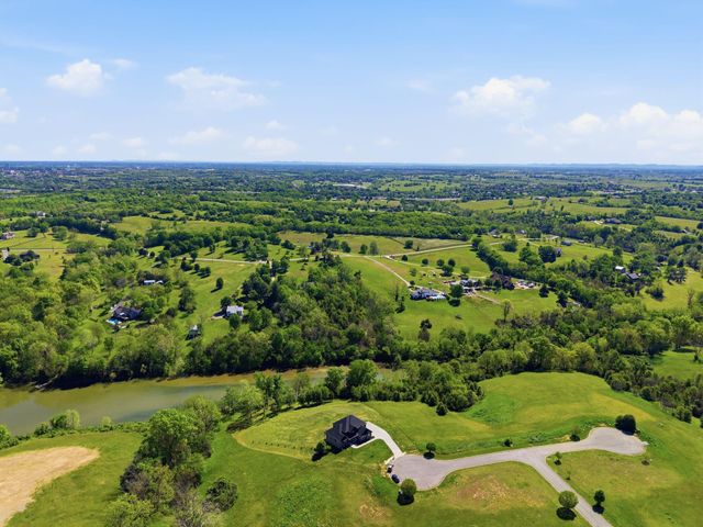7095 Winners Cir Drive, Richmond, KY 40475