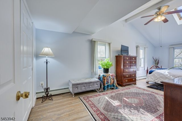16 Skytop Rd, Lebanon Twp., NJ 07865