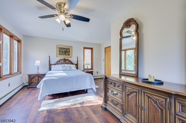 16 Skytop Rd, Lebanon Twp., NJ 07865