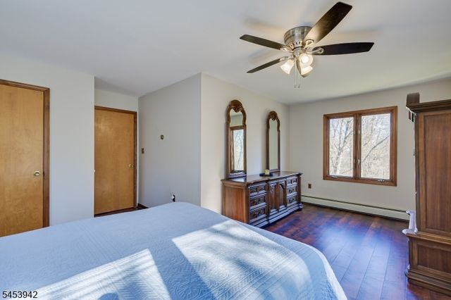 16 Skytop Rd, Lebanon Twp., NJ 07865
