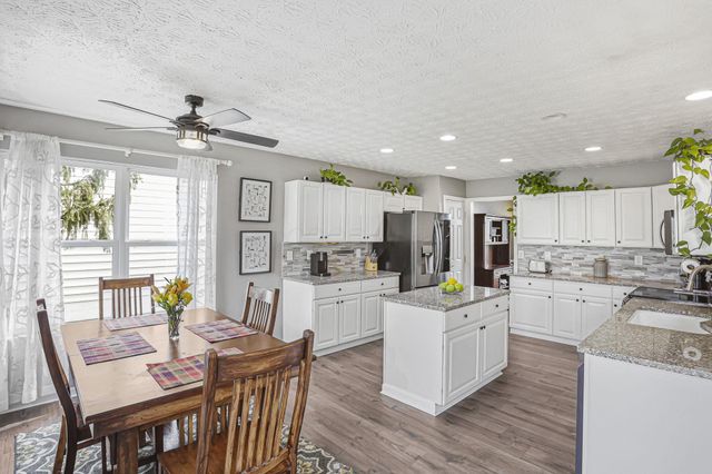 7707 Glenmore Drive, Powell, OH 43065