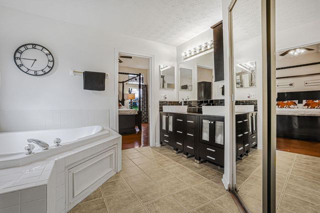 7707 Glenmore Drive, Powell, OH 43065