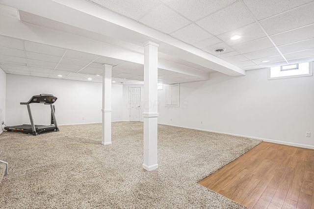 7707 Glenmore Drive, Powell, OH 43065