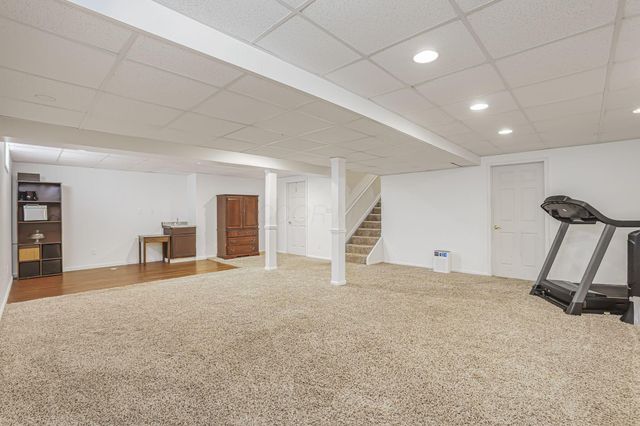 7707 Glenmore Drive, Powell, OH 43065