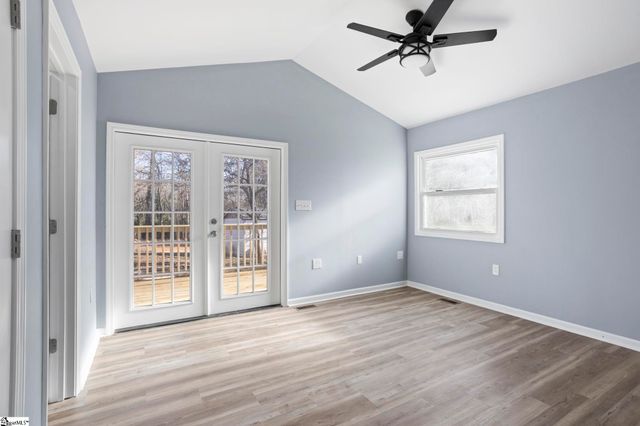 16 Rison Road, Greenville, SC 29611