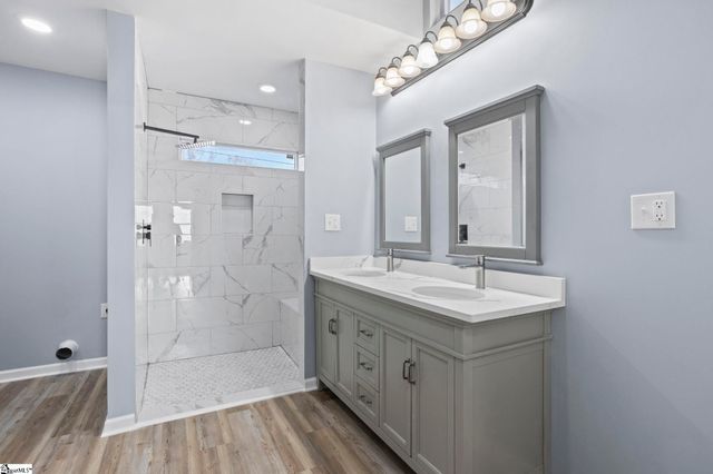 16 Rison Road, Greenville, SC 29611