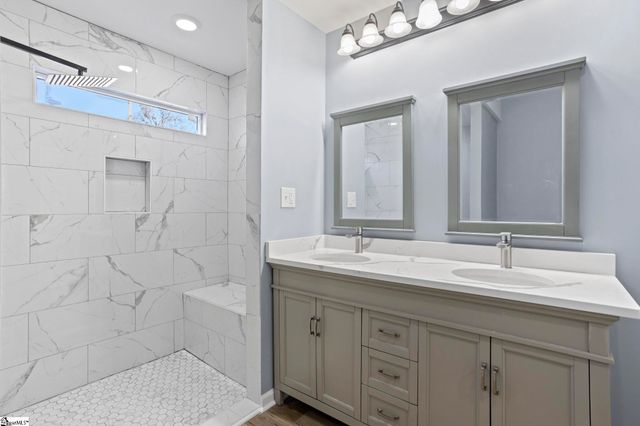 16 Rison Road, Greenville, SC 29611