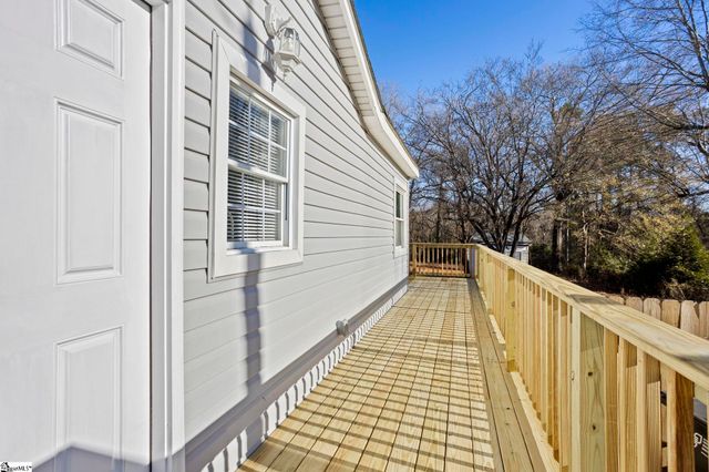 16 Rison Road, Greenville, SC 29611