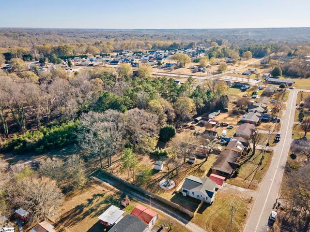 16 Rison Road, Greenville, SC 29611