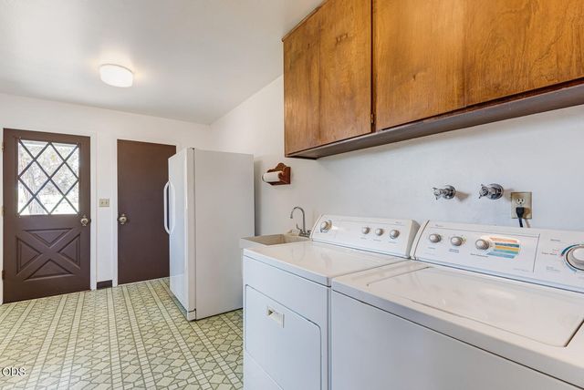 63510 Gentry Loop, Bend, OR 97701
