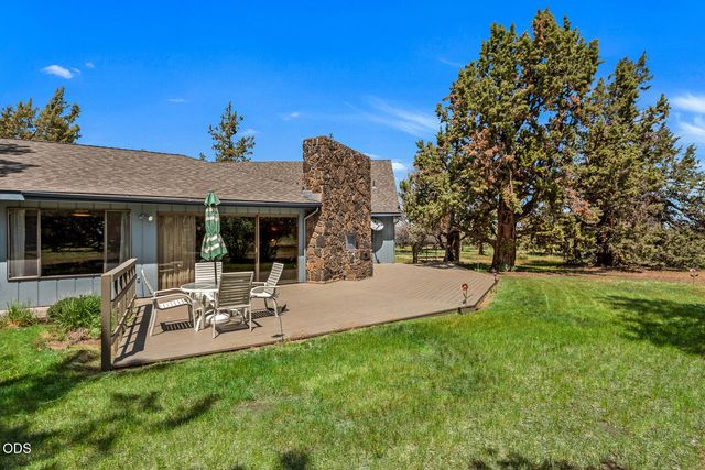 63510 Gentry Loop, Bend, OR 97701