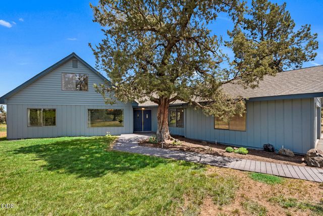 63510 Gentry Loop, Bend, OR 97701
