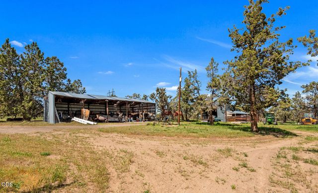63510 Gentry Loop, Bend, OR 97701