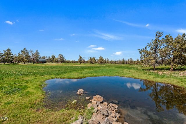 63510 Gentry Loop, Bend, OR 97701