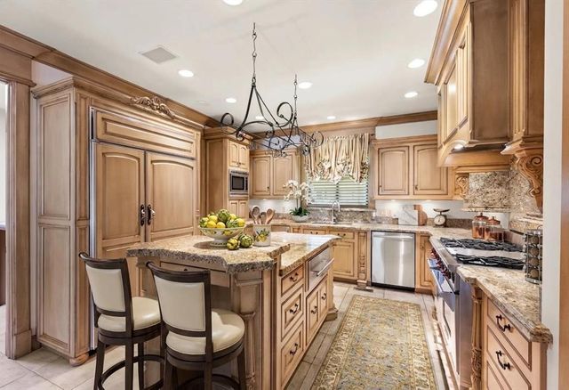 2108 Windsong, Edmond, OK 73034