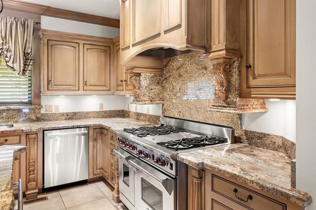 2108 Windsong, Edmond, OK 73034