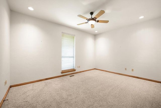 2108 Windsong, Edmond, OK 73034
