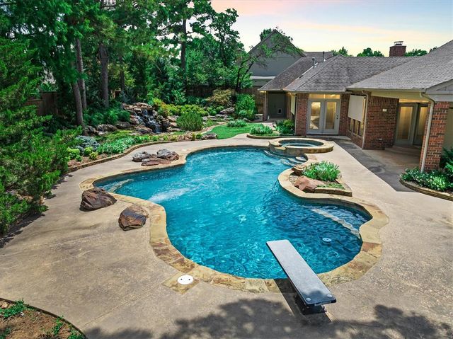 2108 Windsong, Edmond, OK 73034