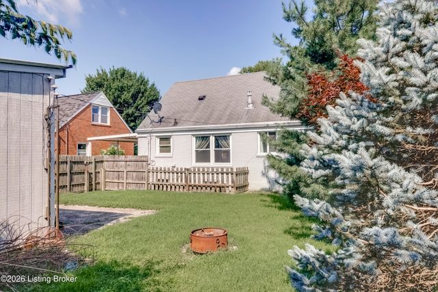 3624 Windward Way, Louisville, KY 40220