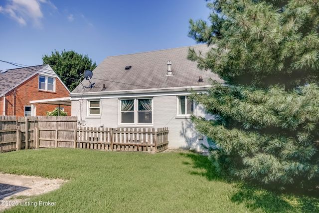 3624 Windward Way, Louisville, KY 40220