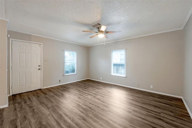 11734 Greenglen Drive, Houston, TX 77044