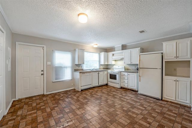 11734 Greenglen Drive, Houston, TX 77044