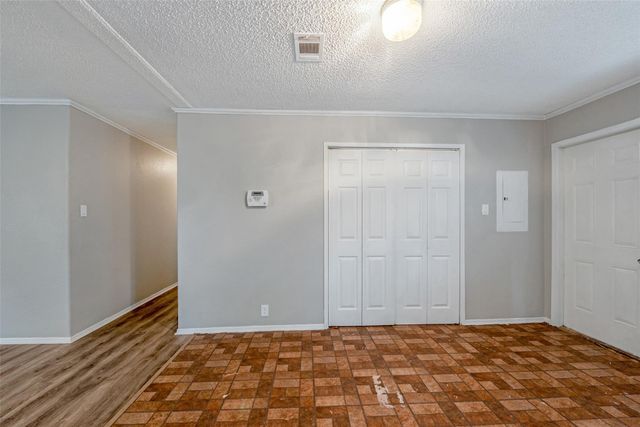 11734 Greenglen Drive, Houston, TX 77044