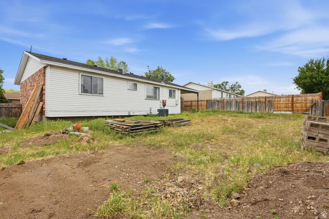 5006 W NIAGARA CIR, Salt Lake City, UT 84118