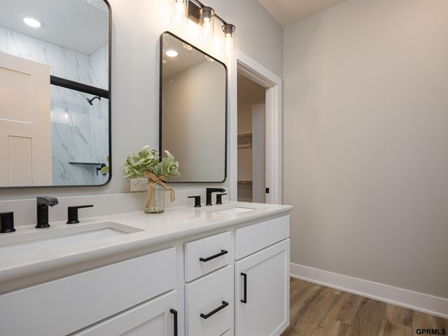 11016 S 218 Street, Gretna, NE 68028