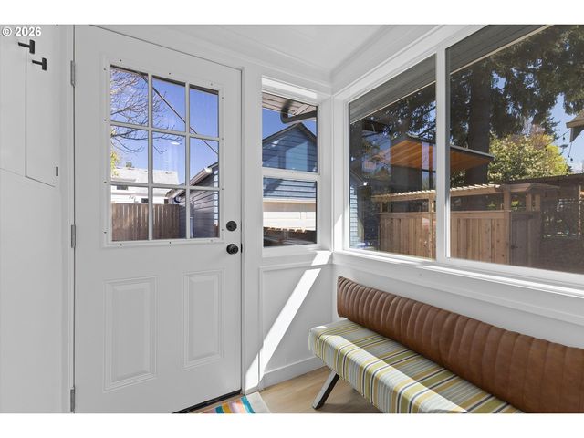 3406 Ne 63RD Ave, Portland, OR 97213