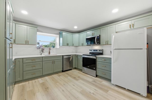 805 Grandview Avenue, Chattanooga, TN 37405