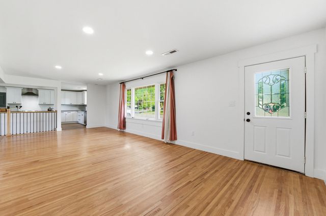 805 Grandview Avenue, Chattanooga, TN 37405