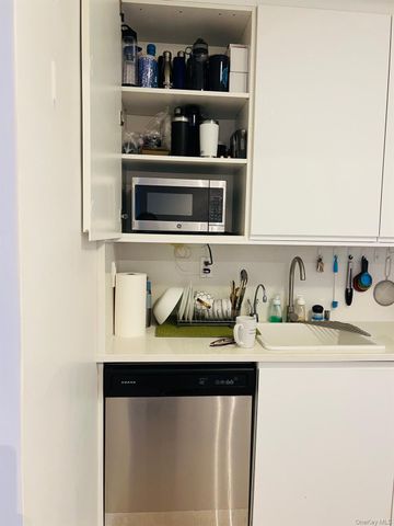 110-20 71st Avenue 416, Forest Hills, NY 11375