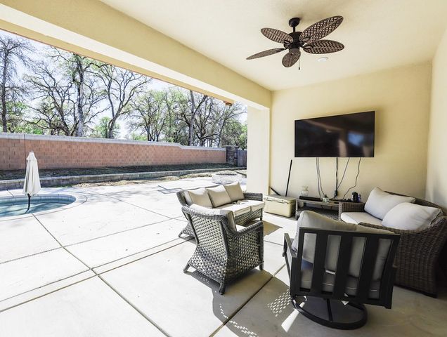 2135 Pinehurst Dr, Lincoln, CA 95648