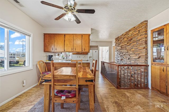 7227 Birch Lane, Nampa, ID 83687