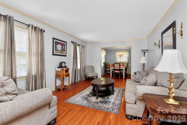 4827 Easthaven Drive, Charlotte, NC 28212