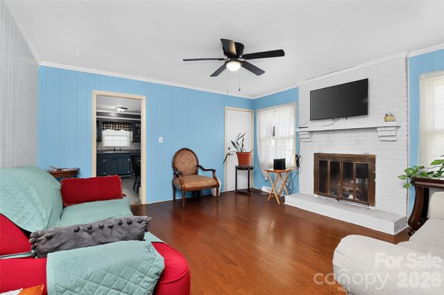 4827 Easthaven Drive, Charlotte, NC 28212