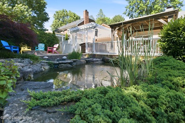 3708 E Locust Cir, Prospect, KY 40059