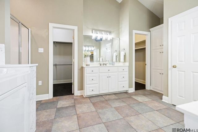 17633 Gray Moss Ave, Baton Rouge, LA 70817