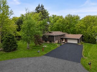 2 Faro Court, Oswego, IL 60543