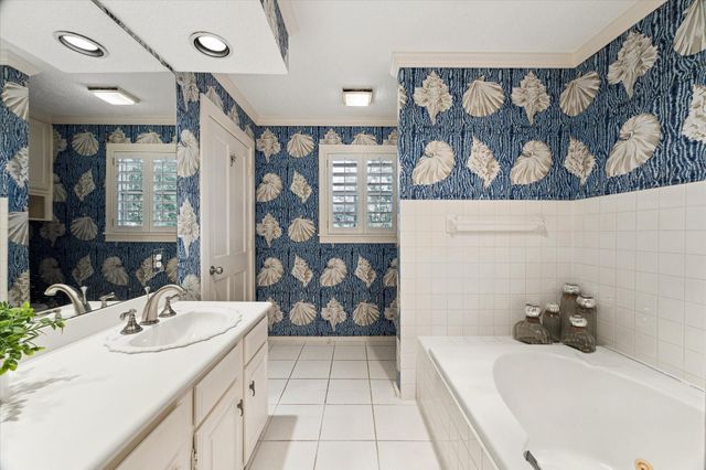 232 Garfield Street, La Porte, TX 77571