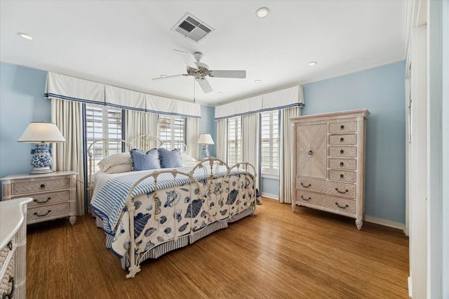 232 Garfield Street, La Porte, TX 77571