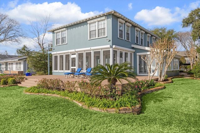 232 Garfield Street, La Porte, TX 77571